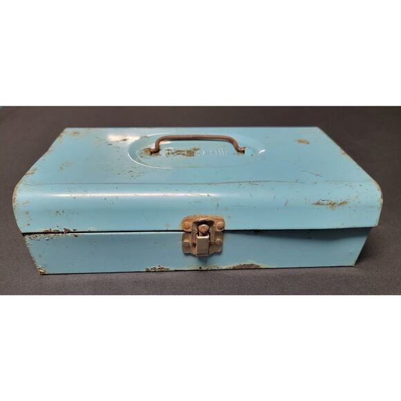 Vintage Bernzomatic Metal Blue Burn Kit Tin Box Case w/ Handle - Picture 1 of 13